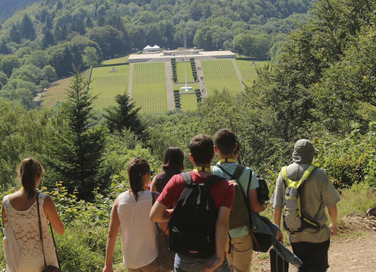 Visite guidée de l'ancien champ de bataille du Hartmannswillerkopf - Photo Jean-Marc Hédoin